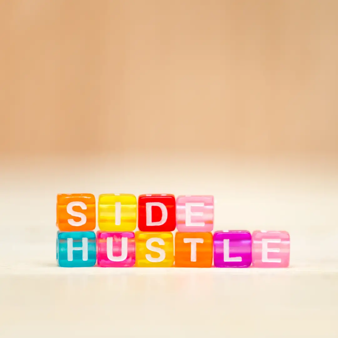 Top 30 Profitable Side Hustles for Singaporeans to Earn Extra Money